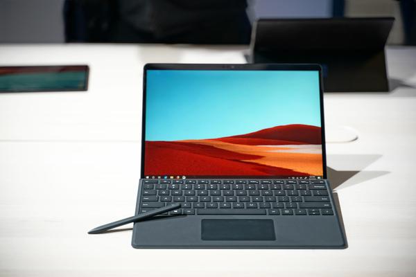 极窄边框Surface Pro X二合一笔记本现场图赏