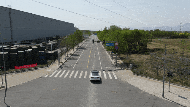 智能跟随拍摄汽车