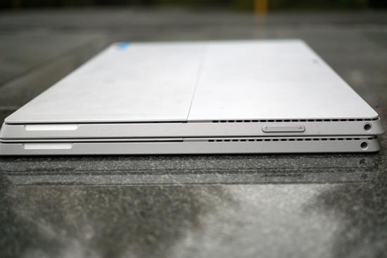 与Surface Pro 3机身厚度对比