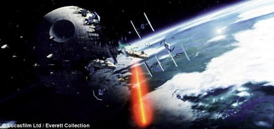 NASA的一名工程师近日提出了一种建造电影《星球大战》中“死星”的方法，并且该方法与“银河帝国”所采用的方法截然不同。它不需要将所需的原料从某颗行星上发射到太空中，一颗小行星就足以提供所有的建造材料。