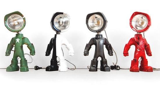 废土情节+英雄主义,让每个男人心跳加速的台灯