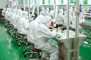 Ӣý��iPhone�������� ��ʿ�����ڻ򲻰��żӰ�