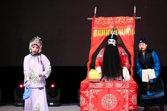 科学京剧《三堂会审伽利略》