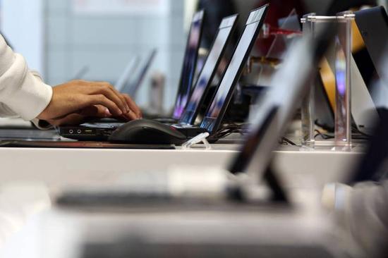 全球PC去年萎縮