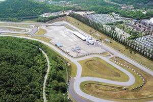 �Զ���ʻ�����г��������� ���ǽ����