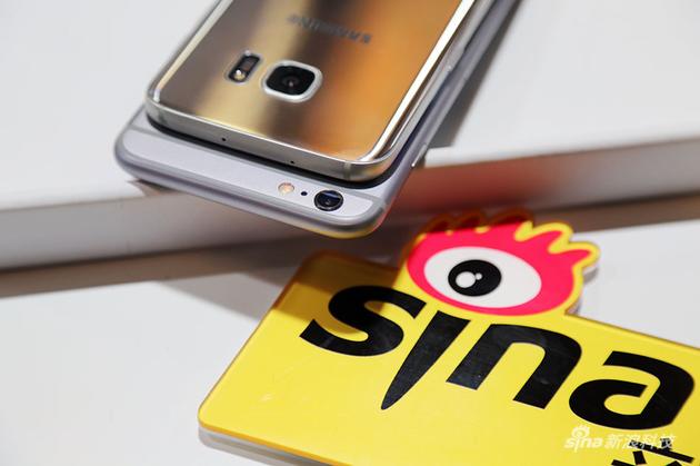 iPhone 6s PlusԱ