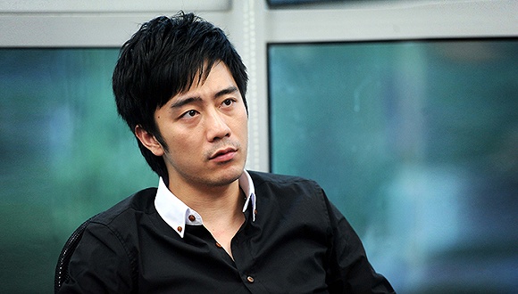 i美股全球征集聚美投资者 或为私有化起诉陈欧