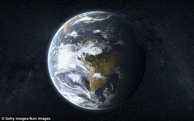 德国马克斯-普朗克研究所科学家近日在《天体生物学》杂志上发表最新研究成果称，人们应该缩小搜寻范围，将目标放在那些也看得见我们的行星上，即在地球凌日区内寻找类地行星。