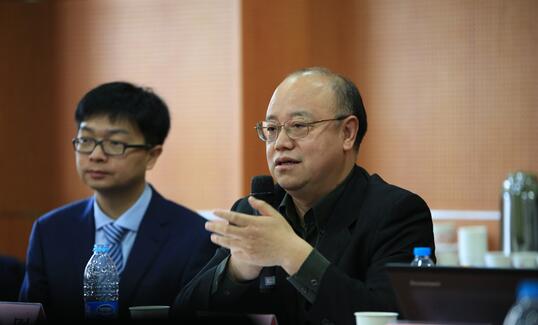 韩立新是清华大学“围棋文化交流与研究”基金理事长
