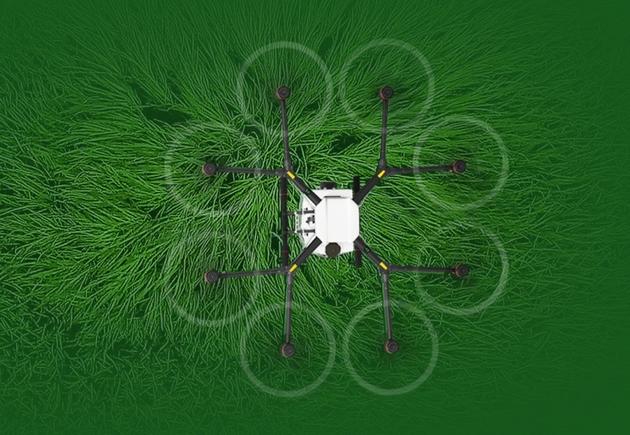 大疆进军农业 本周发售喷农药的植保无人机