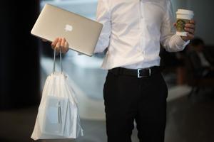 ƻ���꽫ͣ�ñ�־�����ϴ� ����ֽ��ȡ����֮