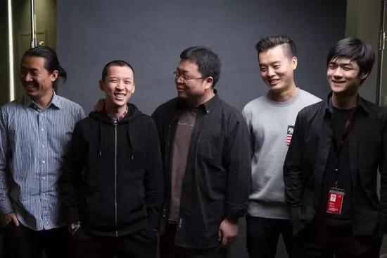 羅永浩和錘子科技員工 圖/高遠