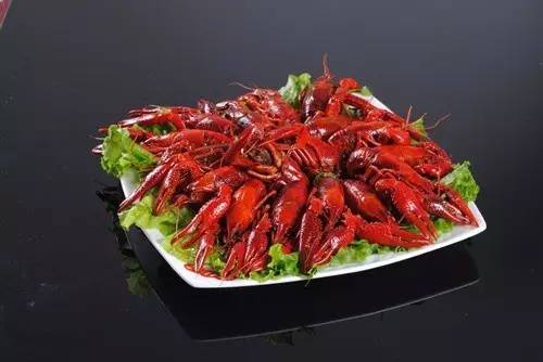 流言揭秘:吃小龙虾会导致哈夫病和肺吸虫病? (图片出自网络)