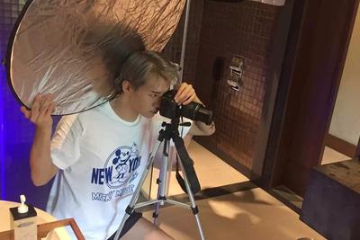 王岳鹏：“不完美”美妆红人的微博逆袭