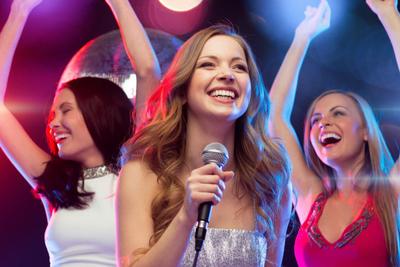 无聊的直播：为何却让许多人上瘾？