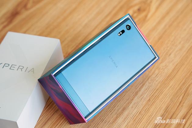 索尼xperia Xz评测 造型美好之外还有些固执的小缺憾 Xperia Xz 评测 新浪科技 新浪网