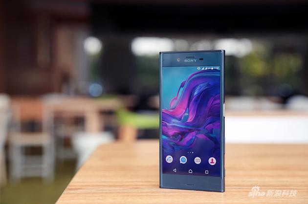 索尼xperia Xz评测 造型美好之外还有些固执的小缺憾 Xperia Xz 评测 新浪科技 新浪网