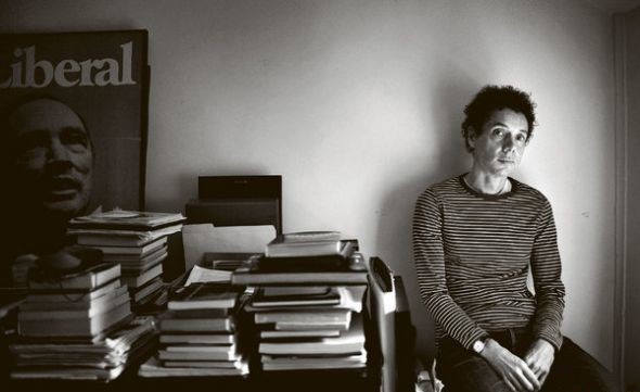 *马尔科姆?格拉德威尔(Malcolm T.Gladwell),他的作品《异类》、《引爆点》和《眨眼之间》都创造了书市神话。