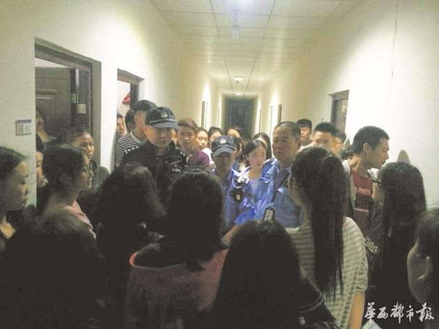 大学生称被学校骗到快递公司实习:月薪1500 不