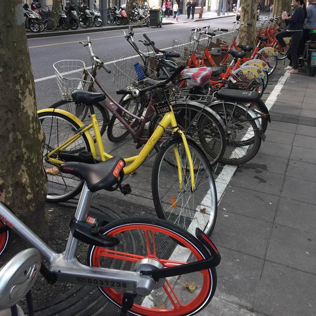 2017年,ofo与摩拜单车合并了|共享单车|打车软