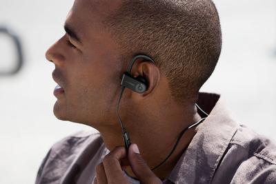 ƻ��Beats�Ƴ�Powerbeats3���߶��� �ۼ۳���1300