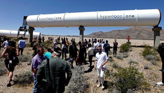 超级高铁Hyperloop One测试管道