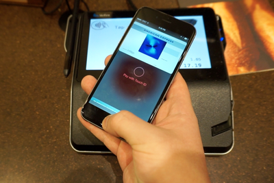 ƻ���־����˾ һС��˾����Apple Pay�ַ�ר��