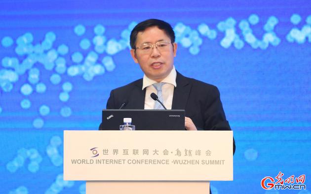 用友网络科技股份有限公司董事长兼首席执行官王文京发表演讲 光明网记者 孙佳涵/摄