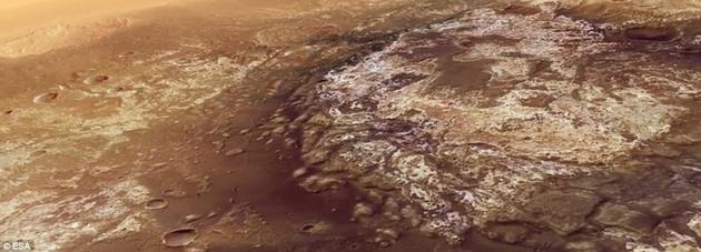 　　这段视频是基于欧空局“火星快车”探测器搭载的高分辨率立体相机和其他载荷获取的图像和高程数据合成的