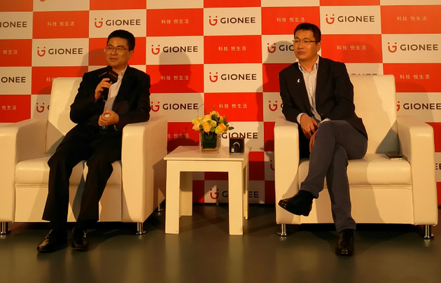溢价能力:金立董事长刘立荣:价格战时代已过去 无溢价能力会死 左:刘立荣;右:卢伟冰