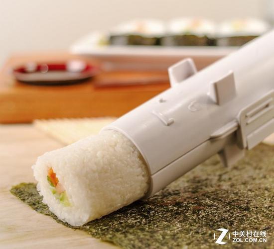 寿司制作工具:自己做寿司很麻烦?这个神器给你最简单方法 简单实用的寿司DIY神器