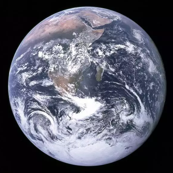 白雪皑皑的地球（图片来源NASA）