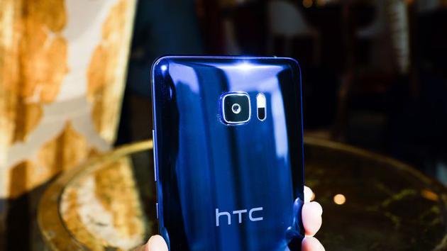 【HTC手机帝国陨落?2016年营收同比下滑35%