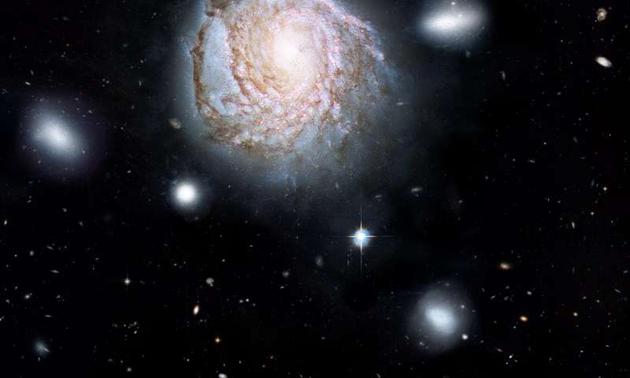 ݹռԶͼƵϵNGC 4921ʾͼ
