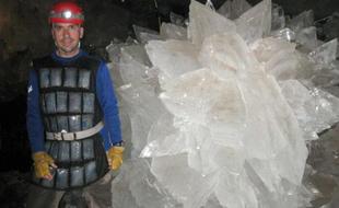 矿洞现年龄超6万年远古微生物