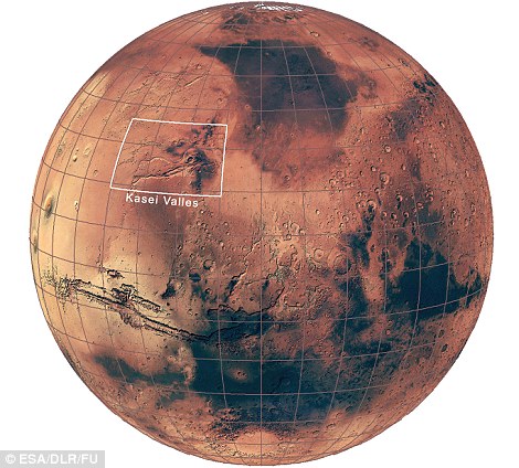 超过30亿年前，火星上的火山和构造活动引发了大规模的地下水上涌，其水源地被称为“艾彻斯深谷”（Echus Chasma）。