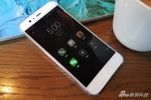 华为P10评测:这次不但玩拍照,更耍起了时尚潮