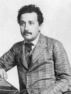 图1。 Albert Einstein (1905)