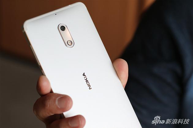 Nokia 6再推全新闪亮银版本!中国京东4月11日正式开卖,售价约RM965起! 9 诺基亚6