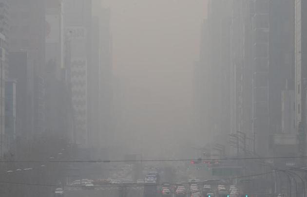吐槽雾霾:韩国雾霾民众吐槽中国韩媒:中方回应显大国风范 图片来源于网络