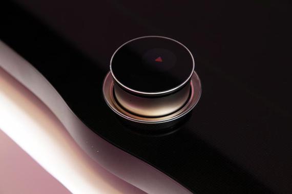 创维发布了“一张”电视:3.6mm厚售价十万-高清范资讯
