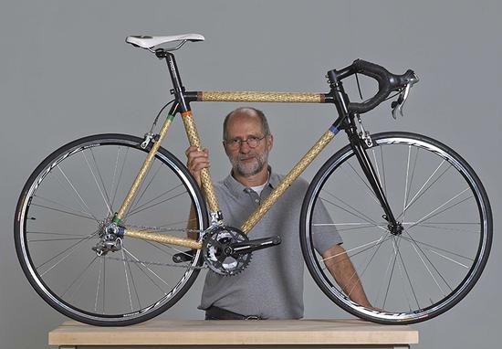 这件成品重量据说只有19磅