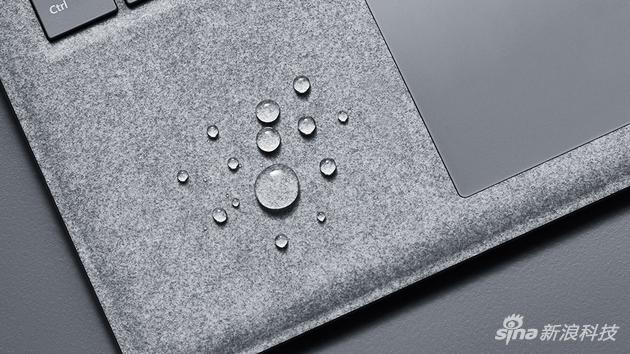 Alcantara材质的键盘