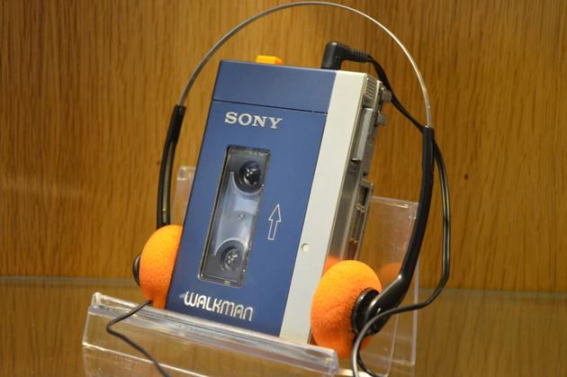(Walkman TPS-L2)