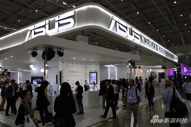 2017台北电脑展总结:电脑不是唯一 但它仍是主角(图2) 华硕的展台