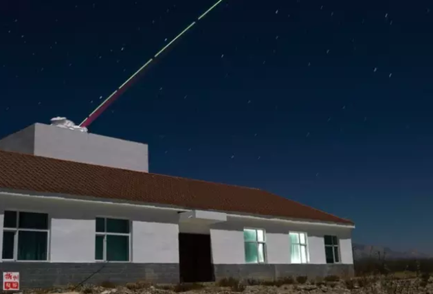 “墨子号”量子科学实验卫星与德令哈量子通信地面站建立天地链路(2016年12月19日摄)。