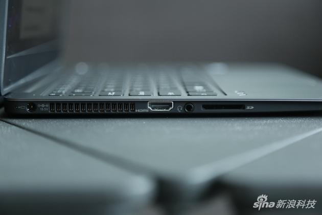 索尼电脑笔记本 左侧接口