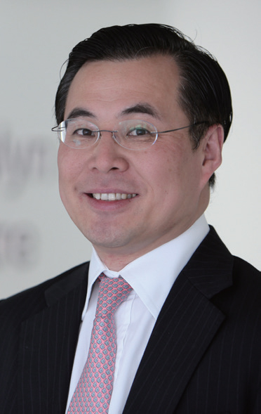 英国皇家工程院院士、英国帝国理工大学 Guang-Zhong Yang