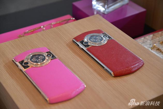 8848发布M4轻奢级手机价格依然破万支持私人