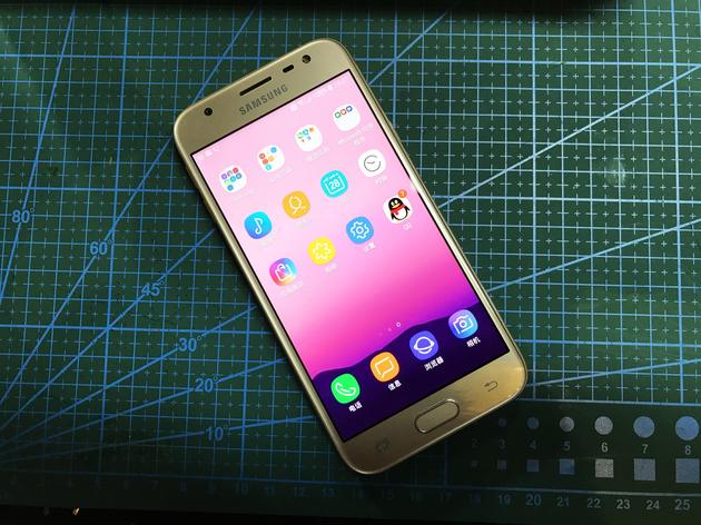 Galaxy J3 2017手机品鉴会 三星玩了一次小新